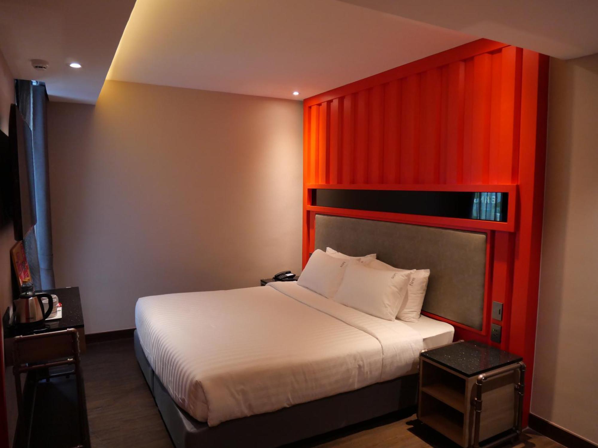 T2 The Portal Sukhumvit Hotell Bangkok Exteriör bild