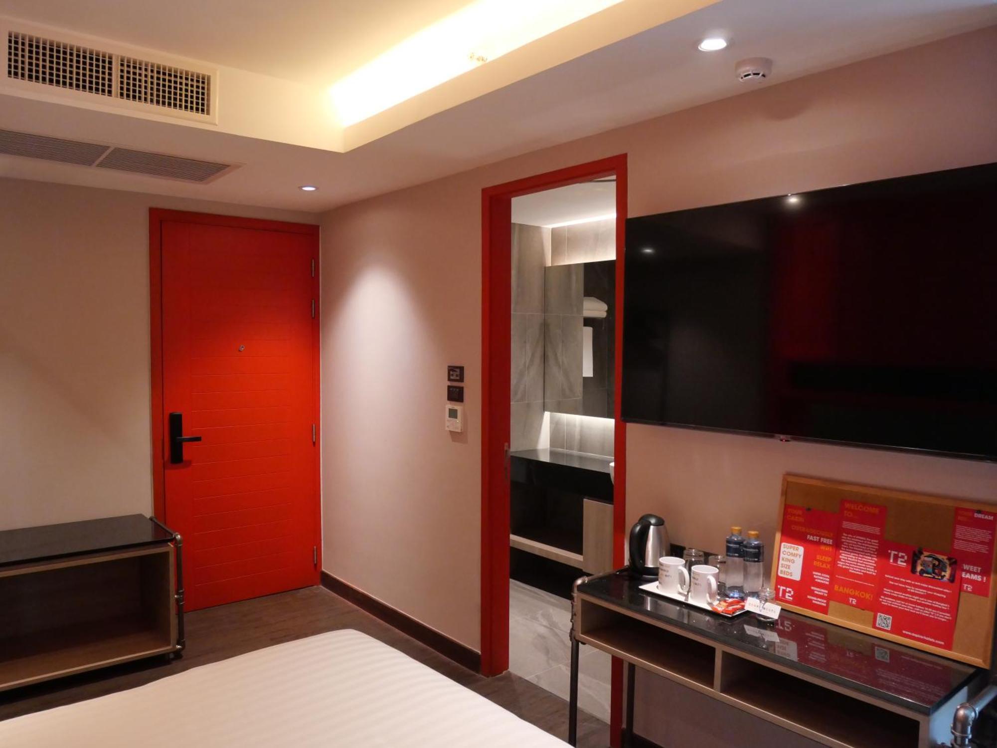T2 The Portal Sukhumvit Hotell Bangkok Exteriör bild