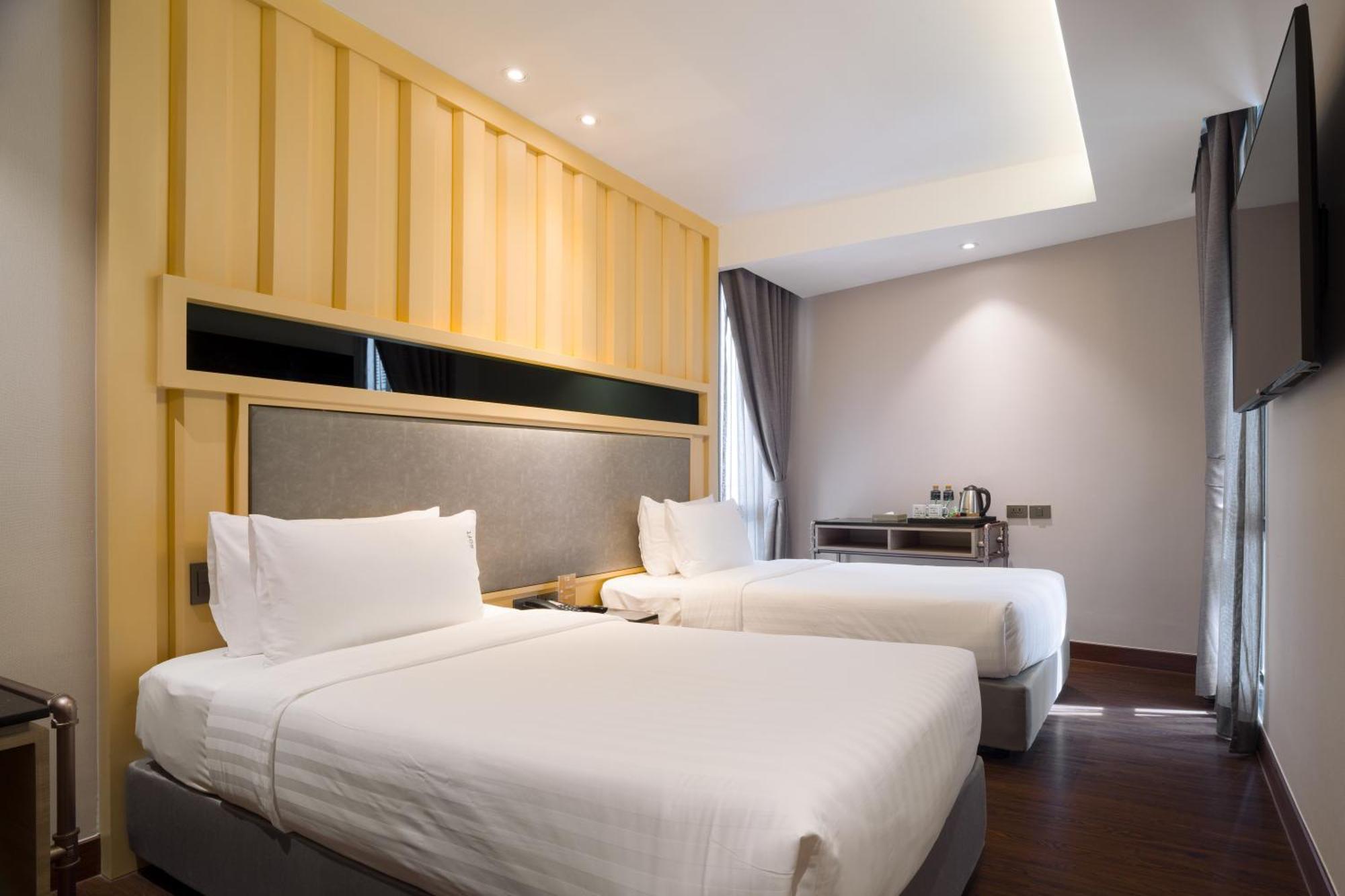 T2 The Portal Sukhumvit Hotell Bangkok Exteriör bild