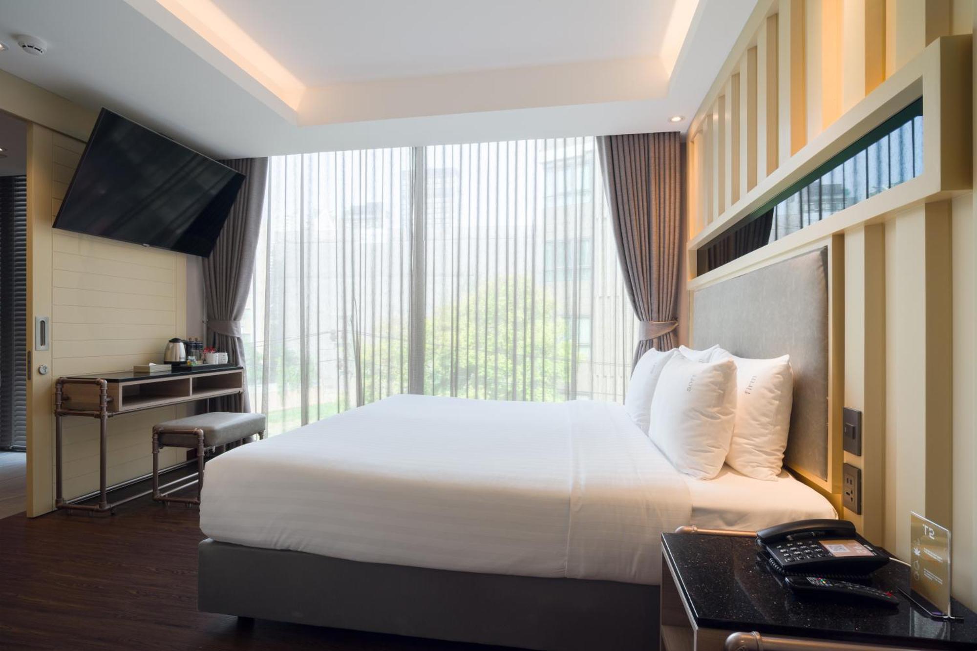 T2 The Portal Sukhumvit Hotell Bangkok Exteriör bild